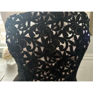 Laundry by Shelli Segal Lace Cocktail Dress Black White Formal Event Size 4